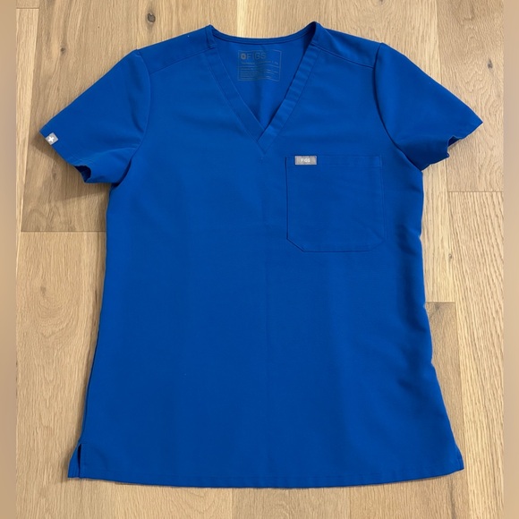 FIGS women's Royal Blue Catarina One-Pocket Scrub Top - Size XS - Picture 2 of 4